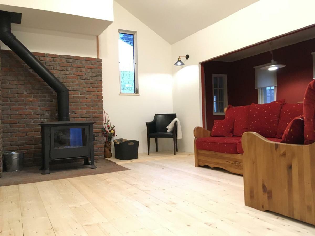 Julian'S English Homestay And Pension Fujimi Екстериор снимка